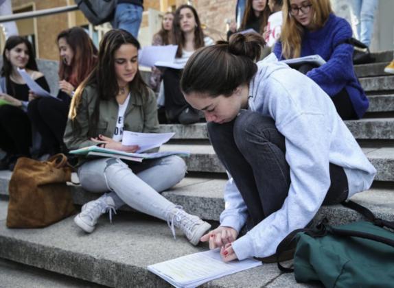 Cómo solicitar la beca universitaria del Gobierno Vasco